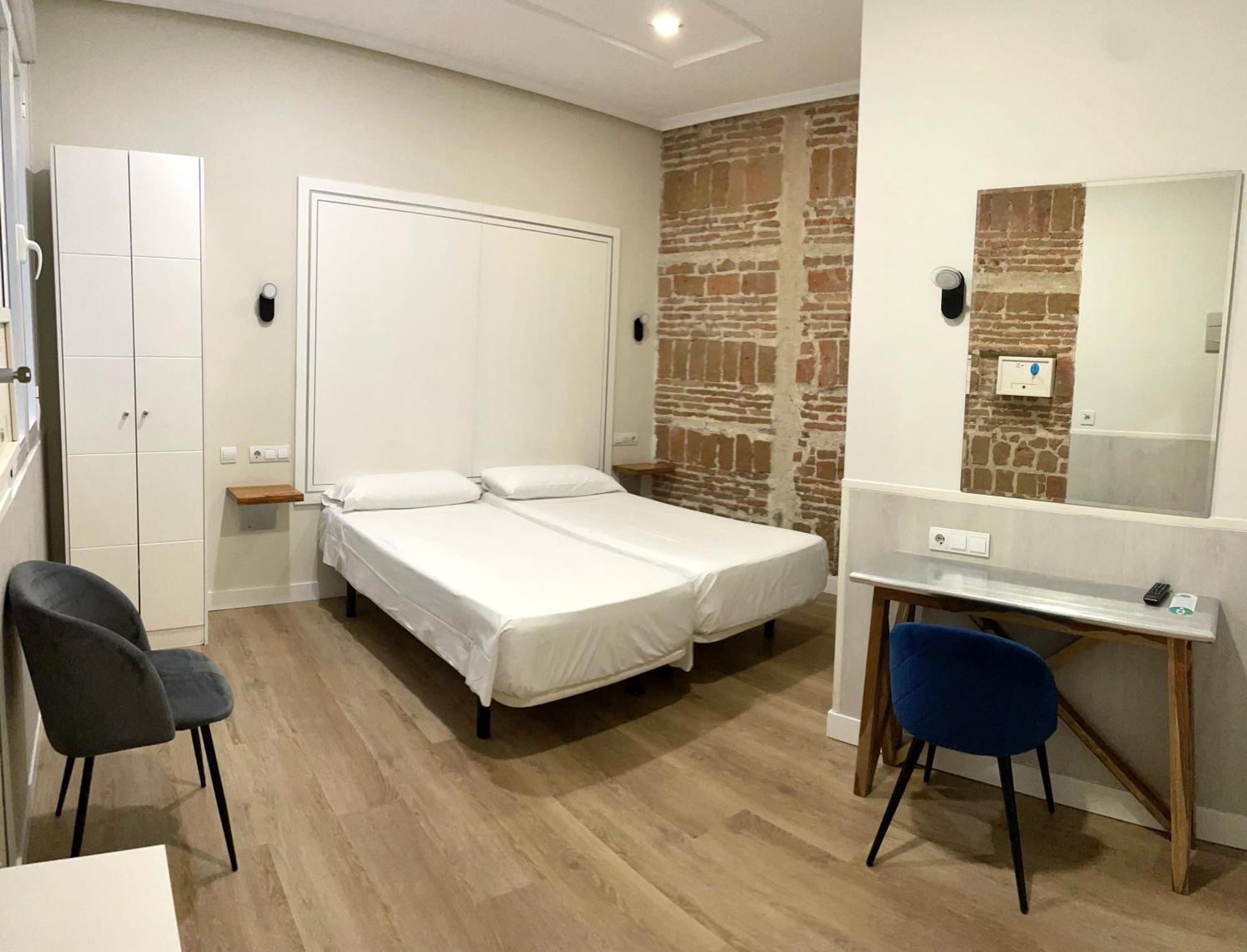 Hostal Madryt Zewnętrze zdjęcie