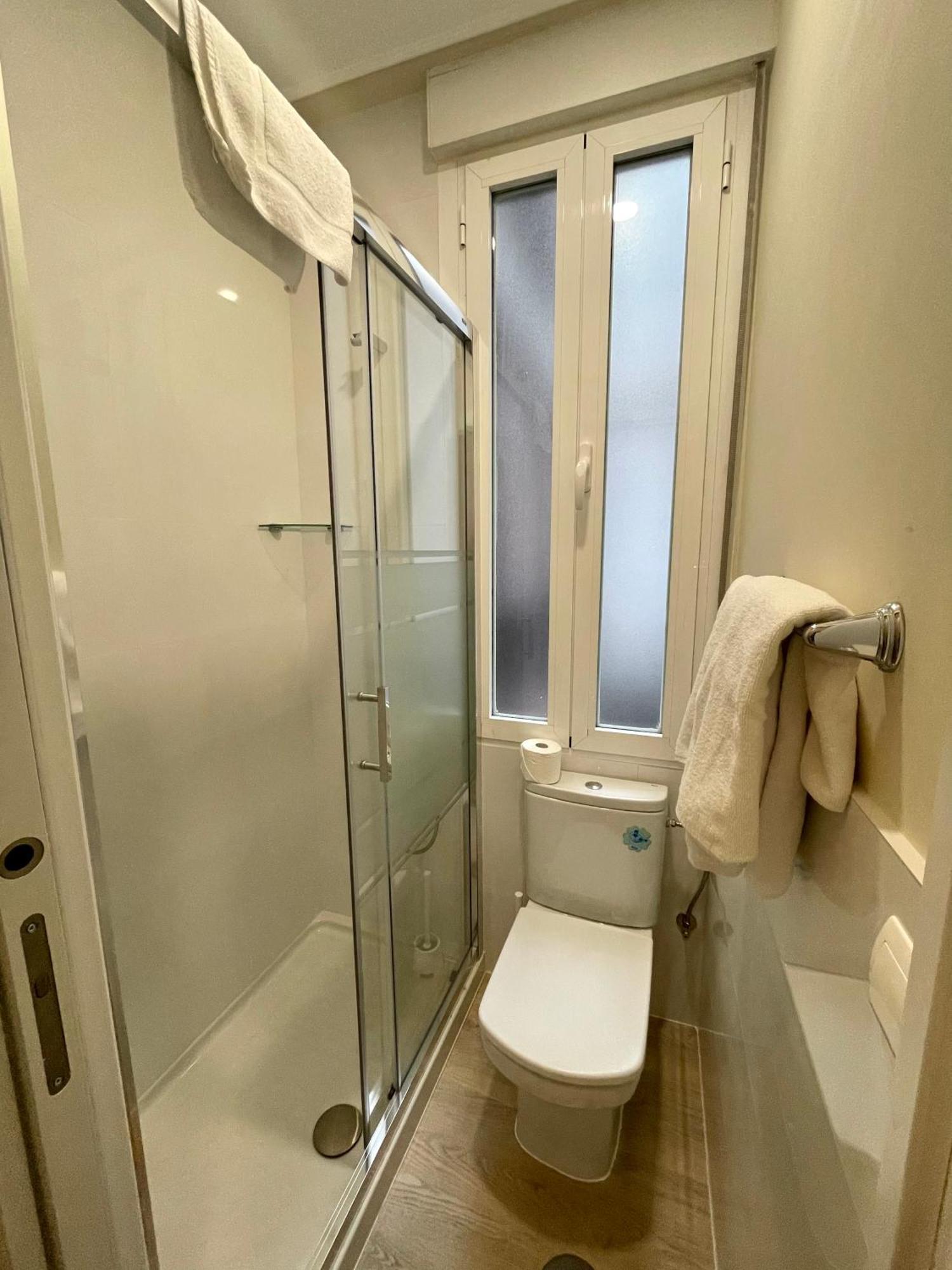 Hostal Madryt Zewnętrze zdjęcie